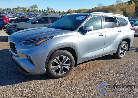 2021 Toyota Highlander Xle из США, поврежденный, VIN 5TDGZRBH7MS087006